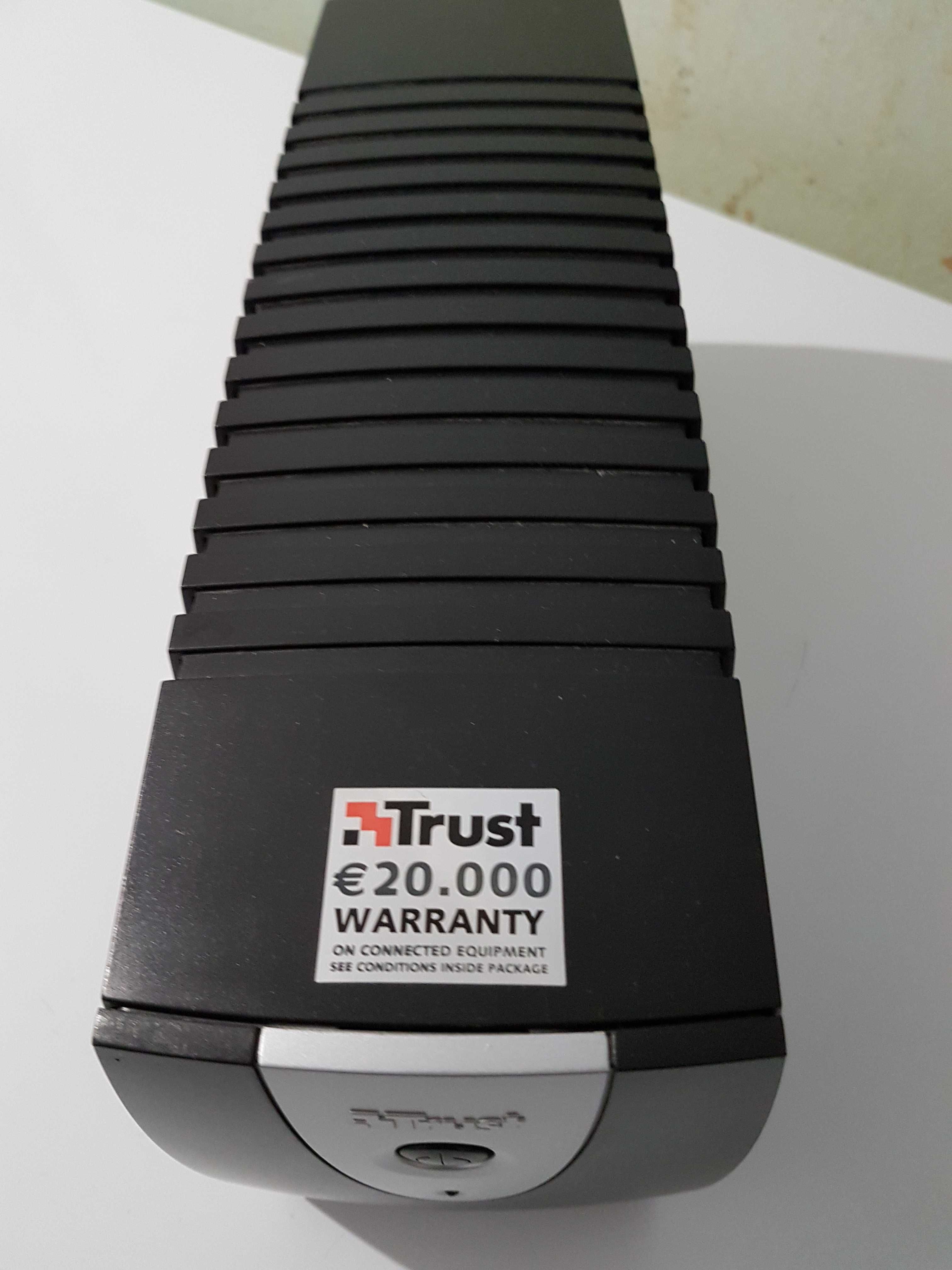 Источник бесперебойного питания Trust PW-4080T 800VA UPS