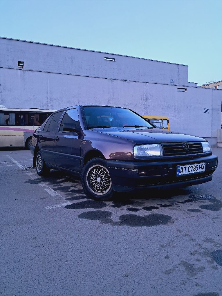 Продам vw vento 1994