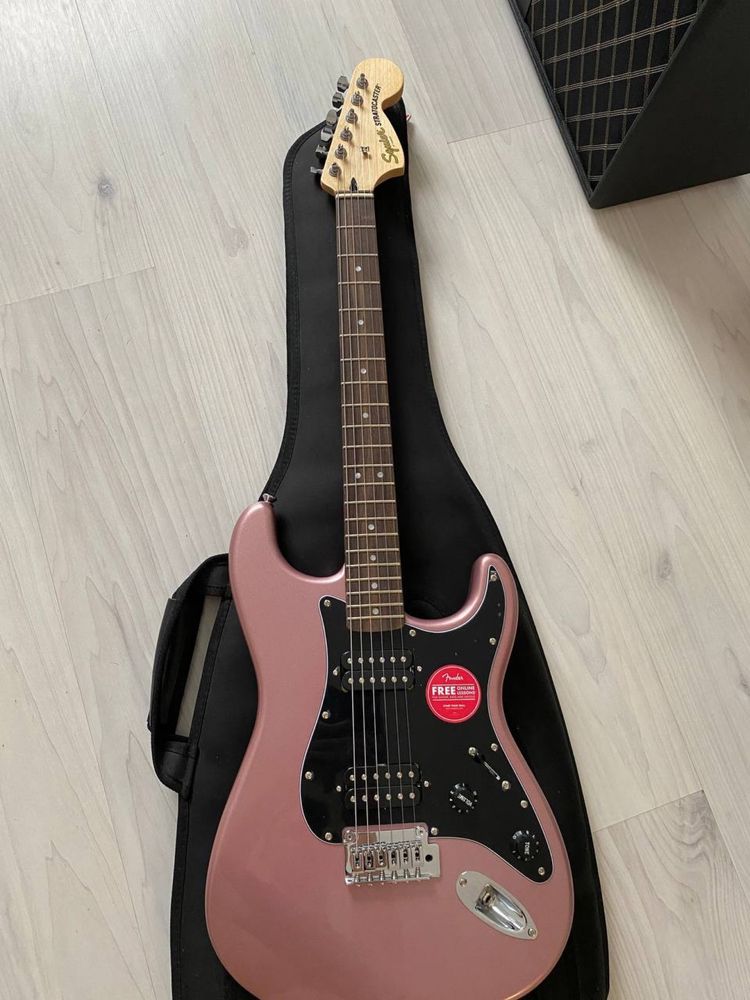 Электрогитара Fender