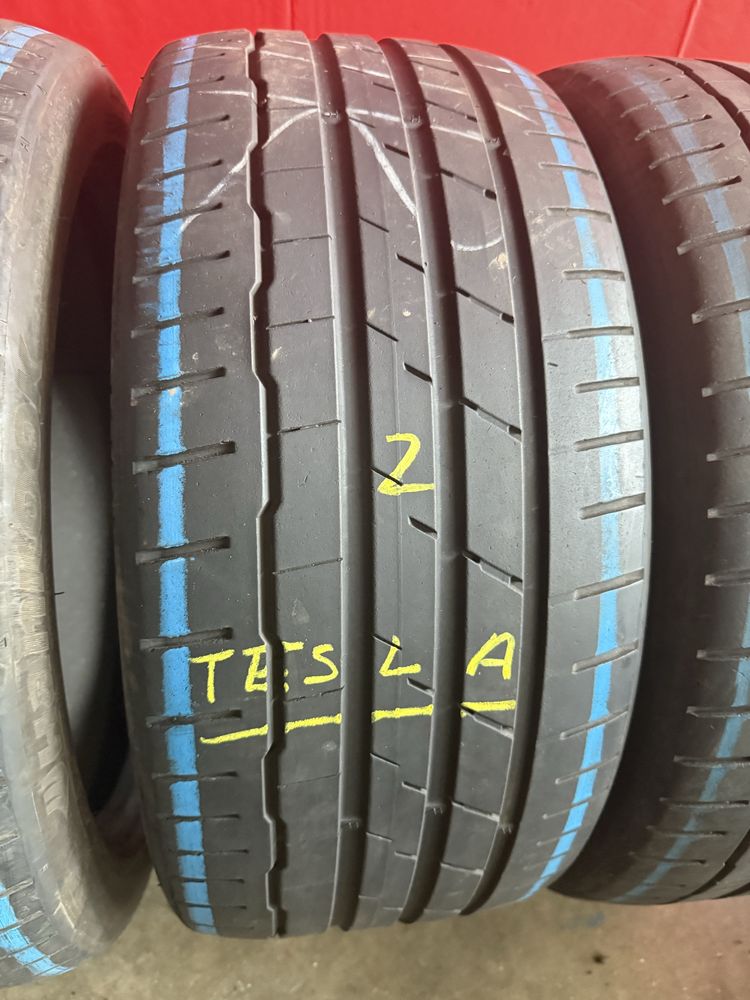 Pneus 235/40/19 Hankook Homolgacao Tesla Todos Iguais