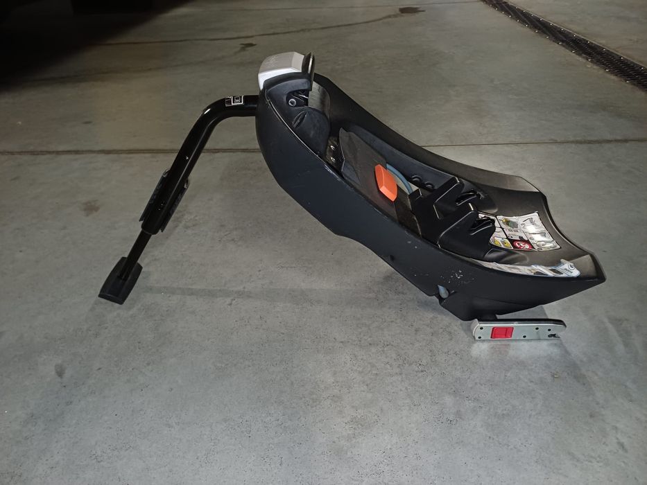 Cybex Aton Base 2-fix - baza isofix do fotelika samochodowego Cybex.