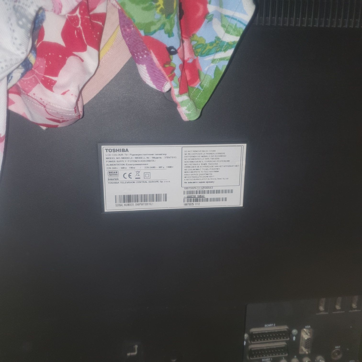 Telewizor TOSHIBA 37 cali jak nowy