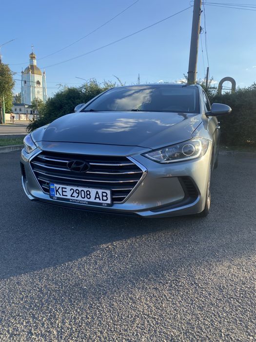 Продам Hyundai Elantra 2018