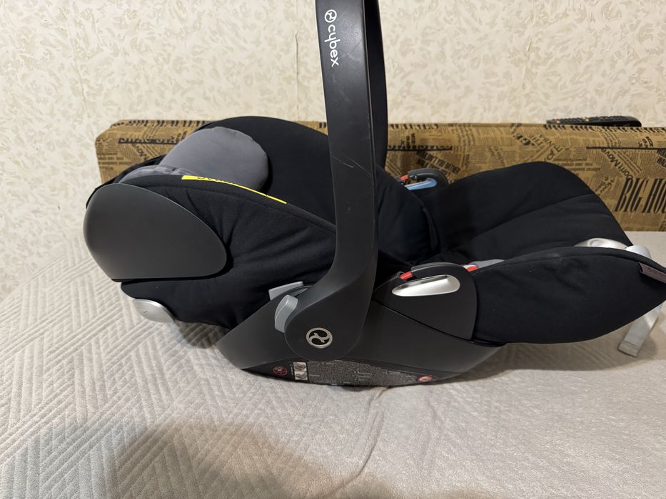 Автокрісло Cybex Cloud T i-Size Mirage grey