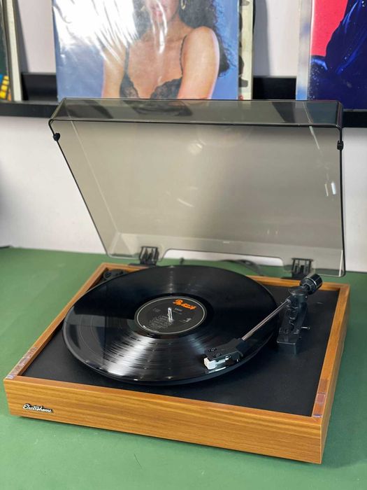 Програвач вінілу, виниловый проигрыватель Electrohome