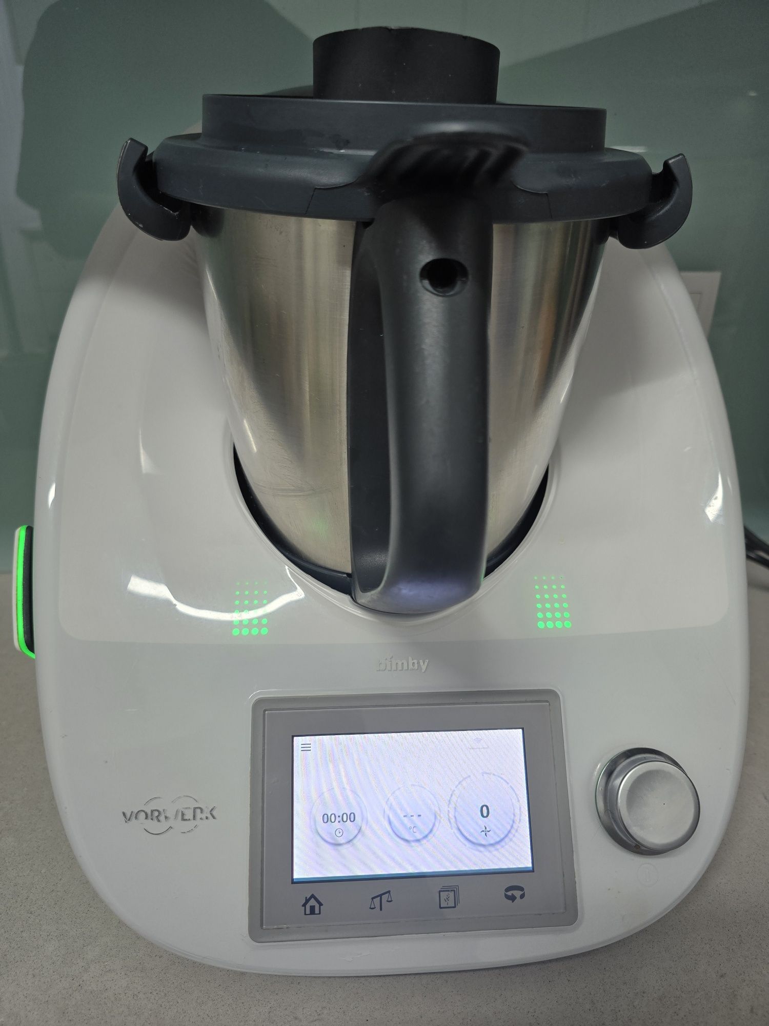 Vende-se Bimby tm5
