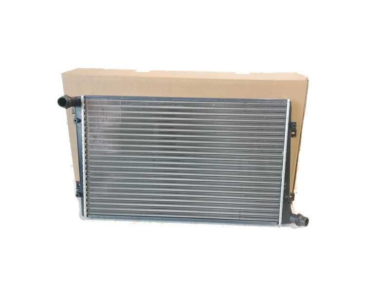 VW GOLF V TOURAN 1T PASSAT B6 1.9 2.0 TDI chłodnica wody