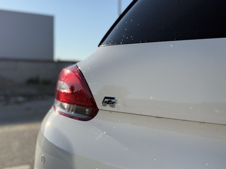Volkswagen Scirocco R DSG