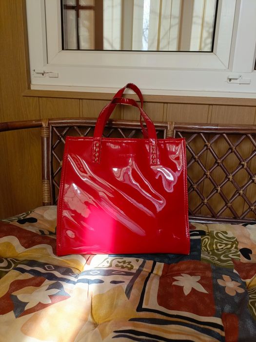 Сумки жіночі, лак шкіра, екошкіра класика