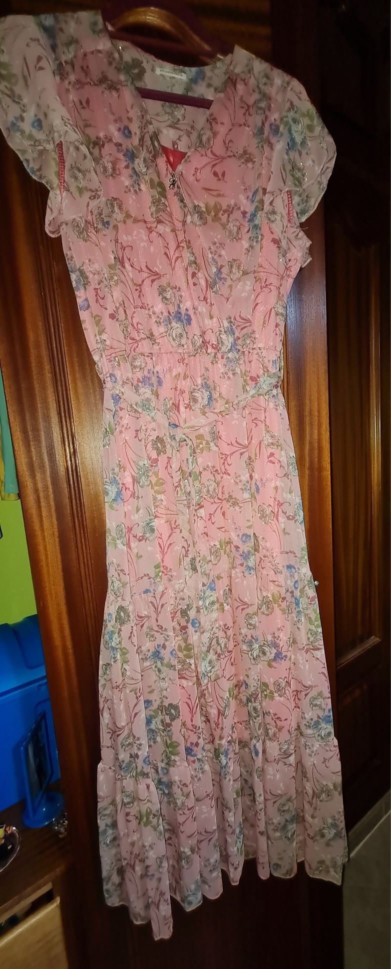 Vestidos  novos compridos !!