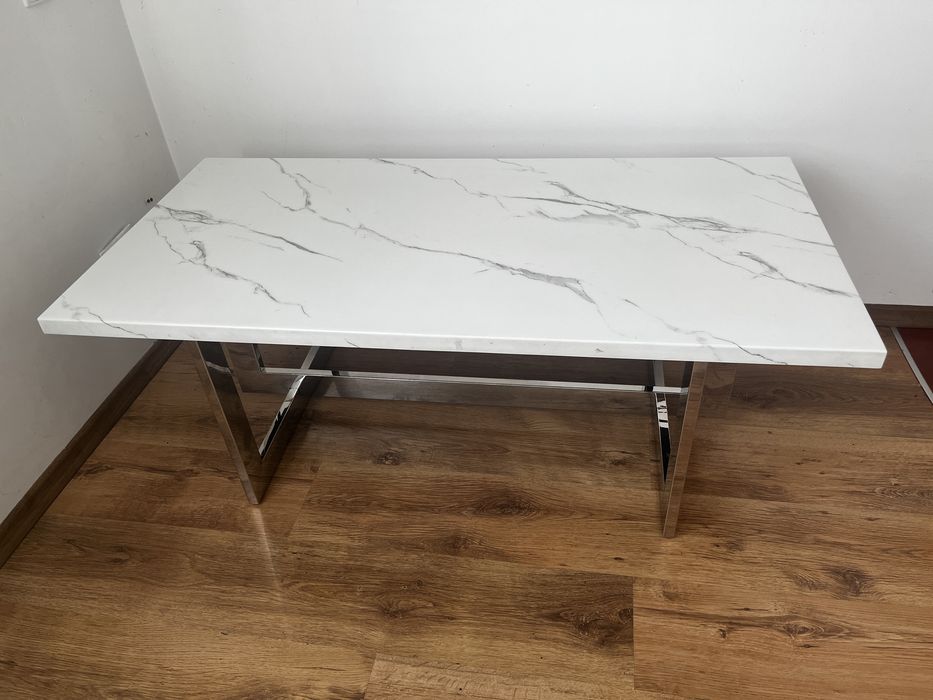 Stolik kawowy marmur