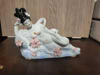 Figurka porcelanowa Gejsza