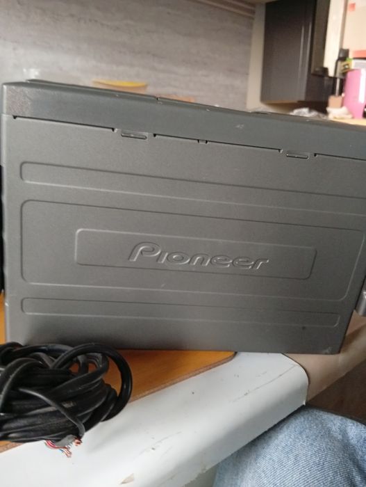 Sprzedam zmieniarkę płyt.CD