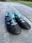 Turfy adidas Predator r.30