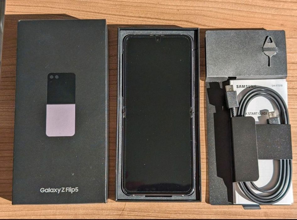 Samsung Galaxy Z Flip 5 512Gb, bez blokad!