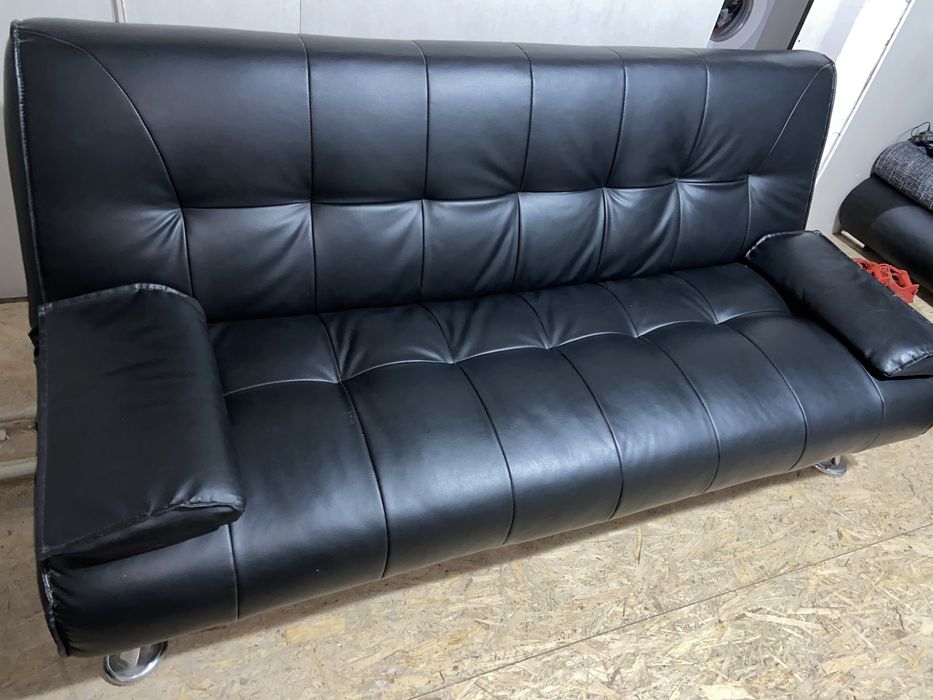 Skórzana rozkładana sofa / kanapa z funkcją spania / skóra / jak nowa