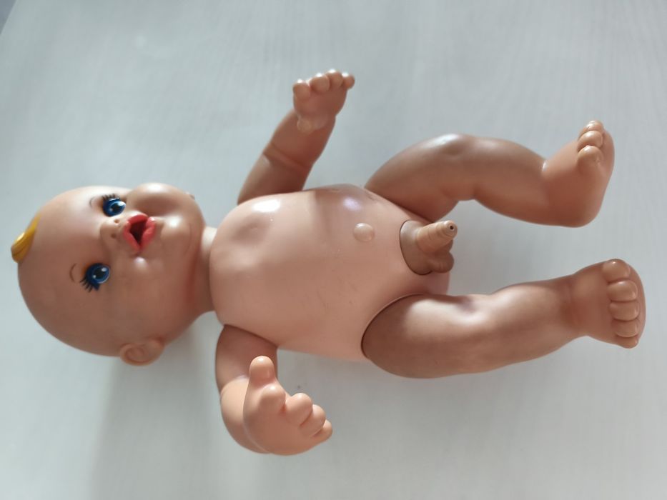 Boneco      menino
