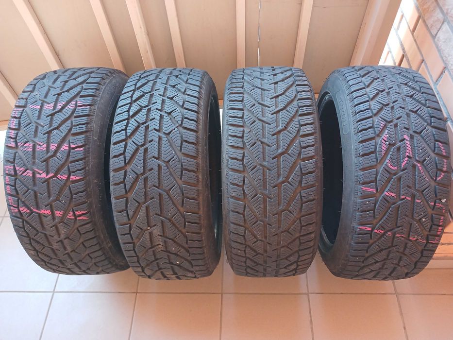 Зимова гума Orium 235/45 R18 98V Extra Load (автошини)