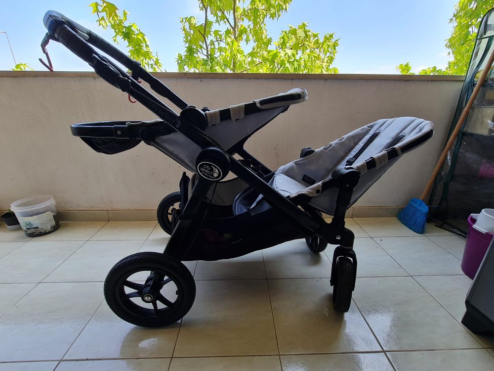 Carrinho de gemeos marca City Select by Baby jogger