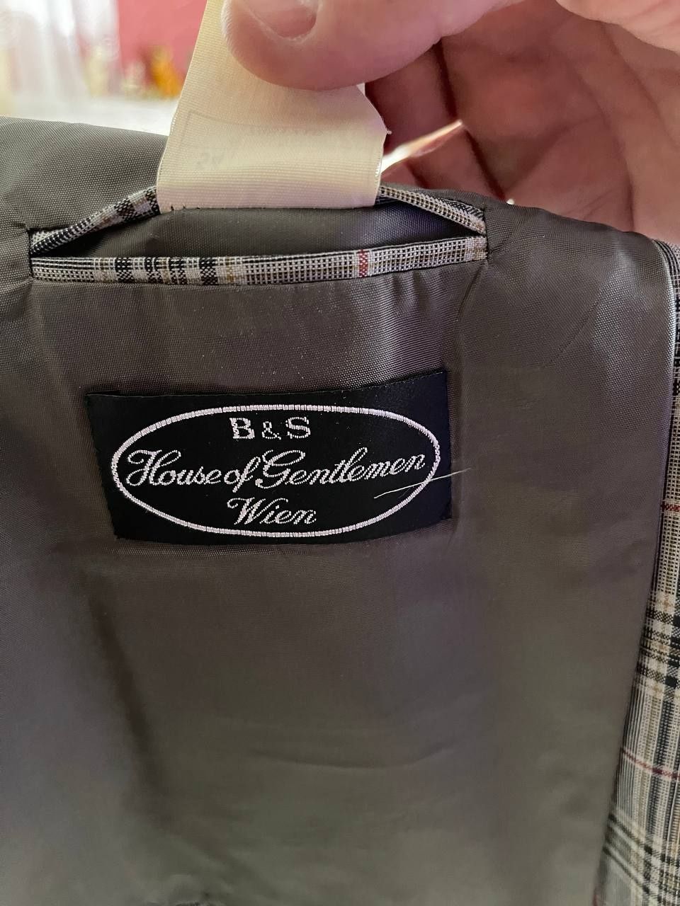 Продам мужской фирменый пиджак