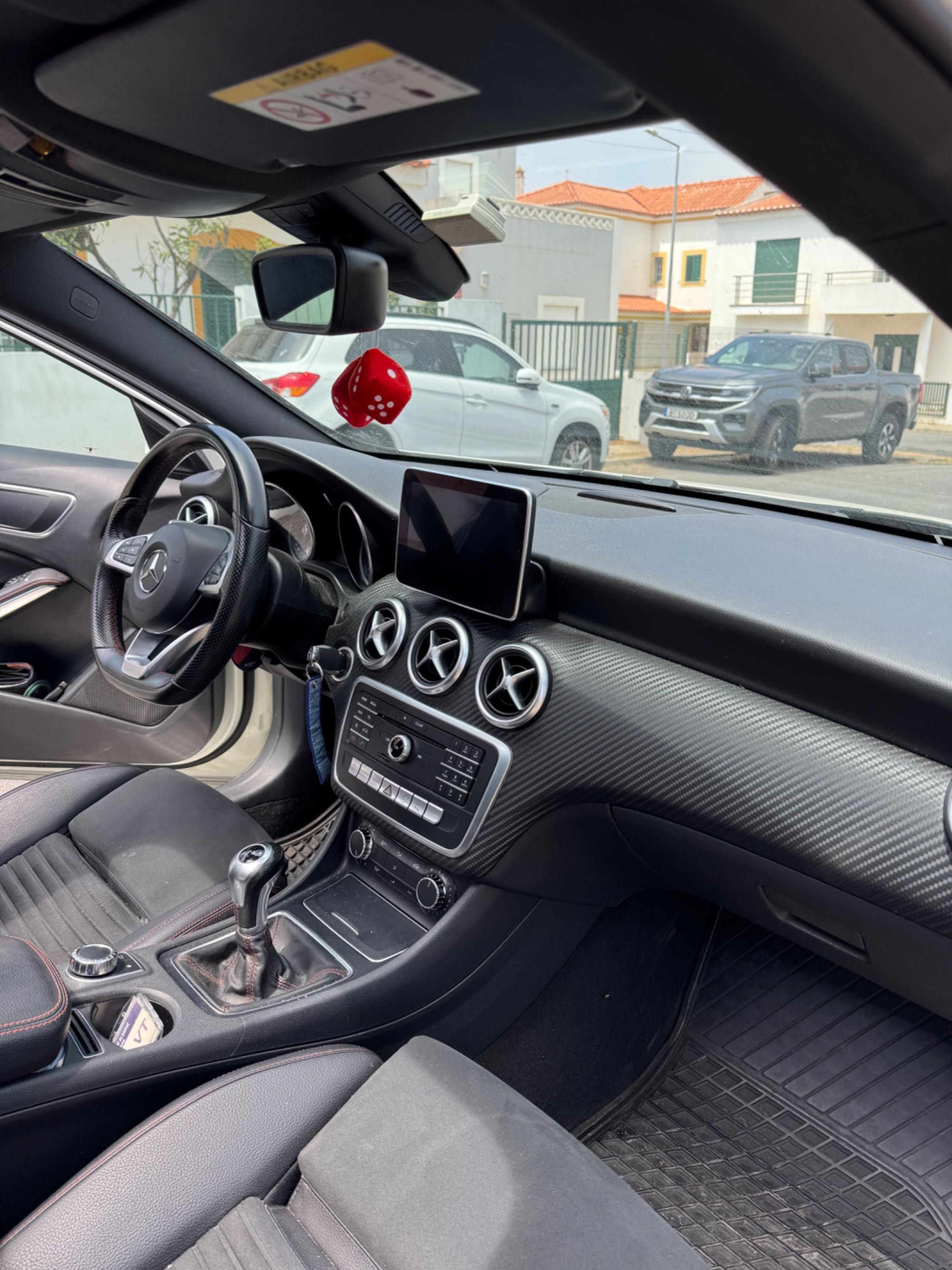Mercedes-Benz A180d AMG line