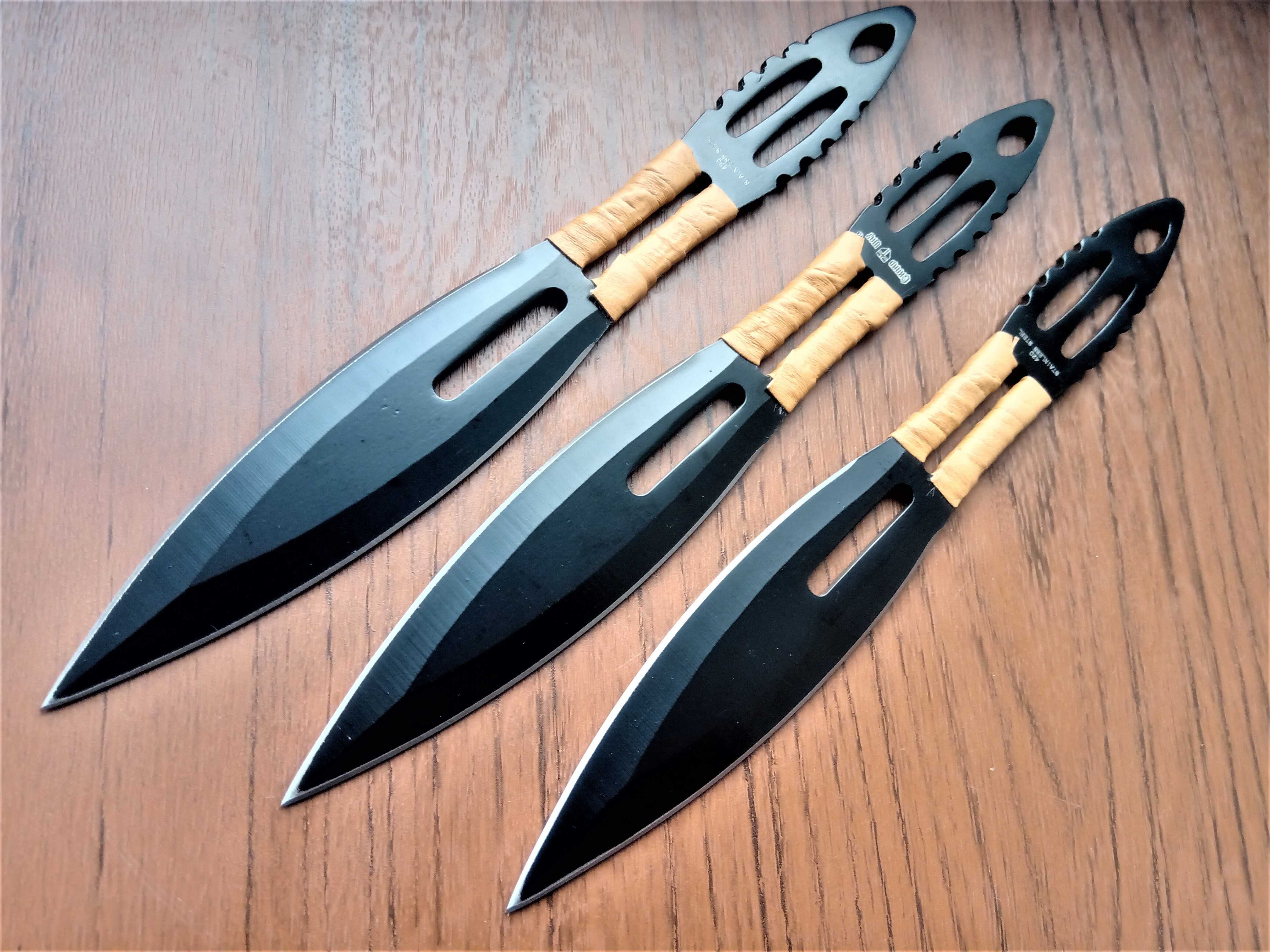 Нож метательный(метальный)не складной, комплект 3 в 1 черный