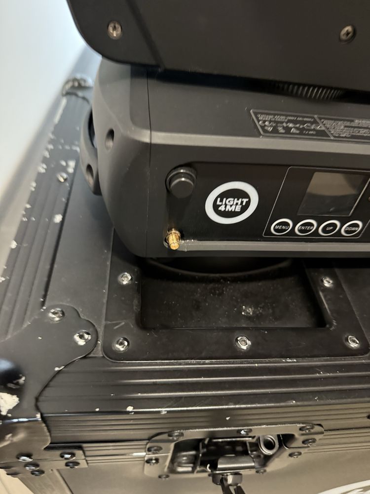 Venom spot 150 w rings 4 szt 1 case 2 torbg dmx bezprzew  stan igła