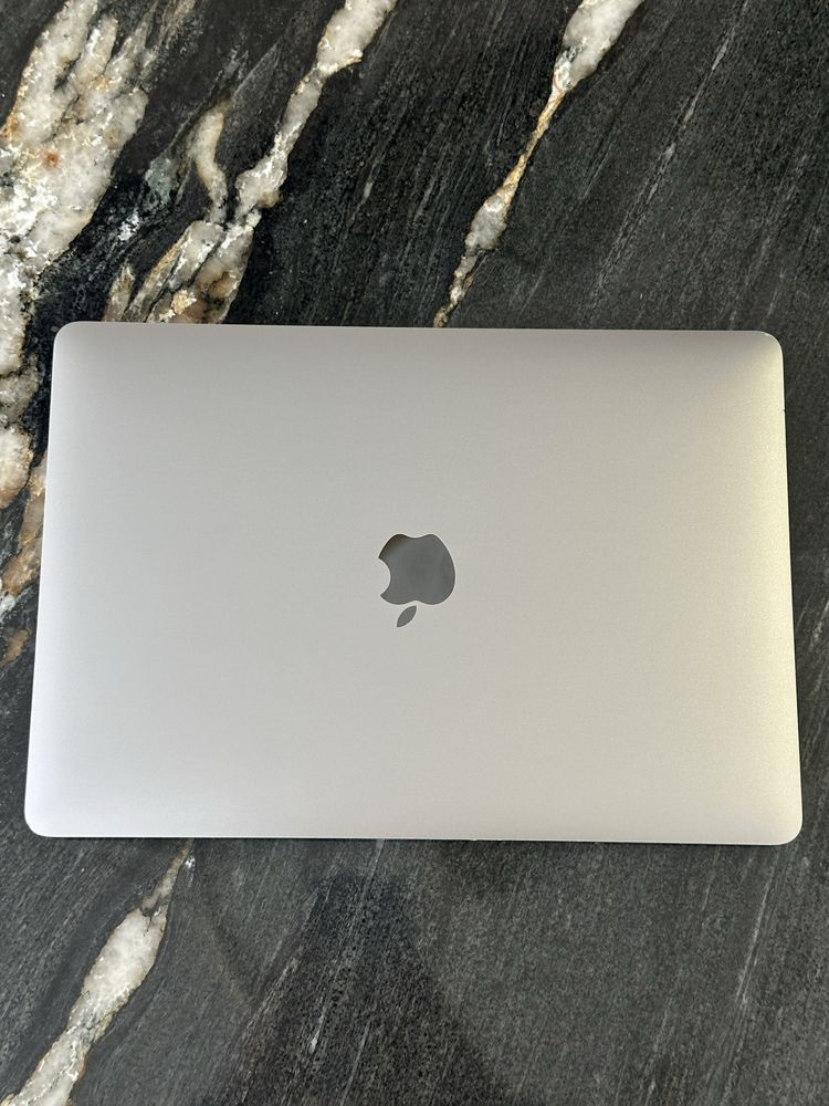 MacBook Pro 13 M1 | 2020 | Модель A2338 | 256 GB | 8GB ОЗУ