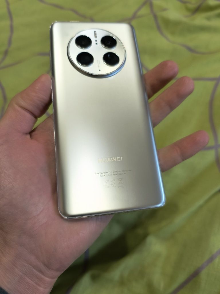 Huawei mate 50 pro 8/256 стан нового 2 сім камера космос