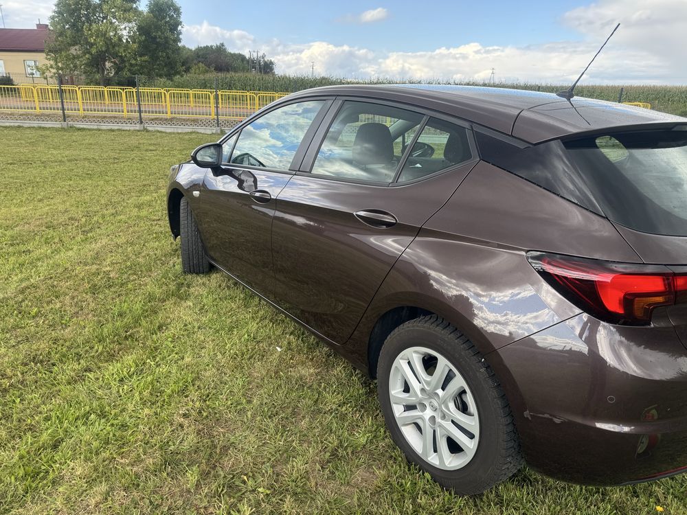 Opel Astra K niski przebieg 43 tys. km