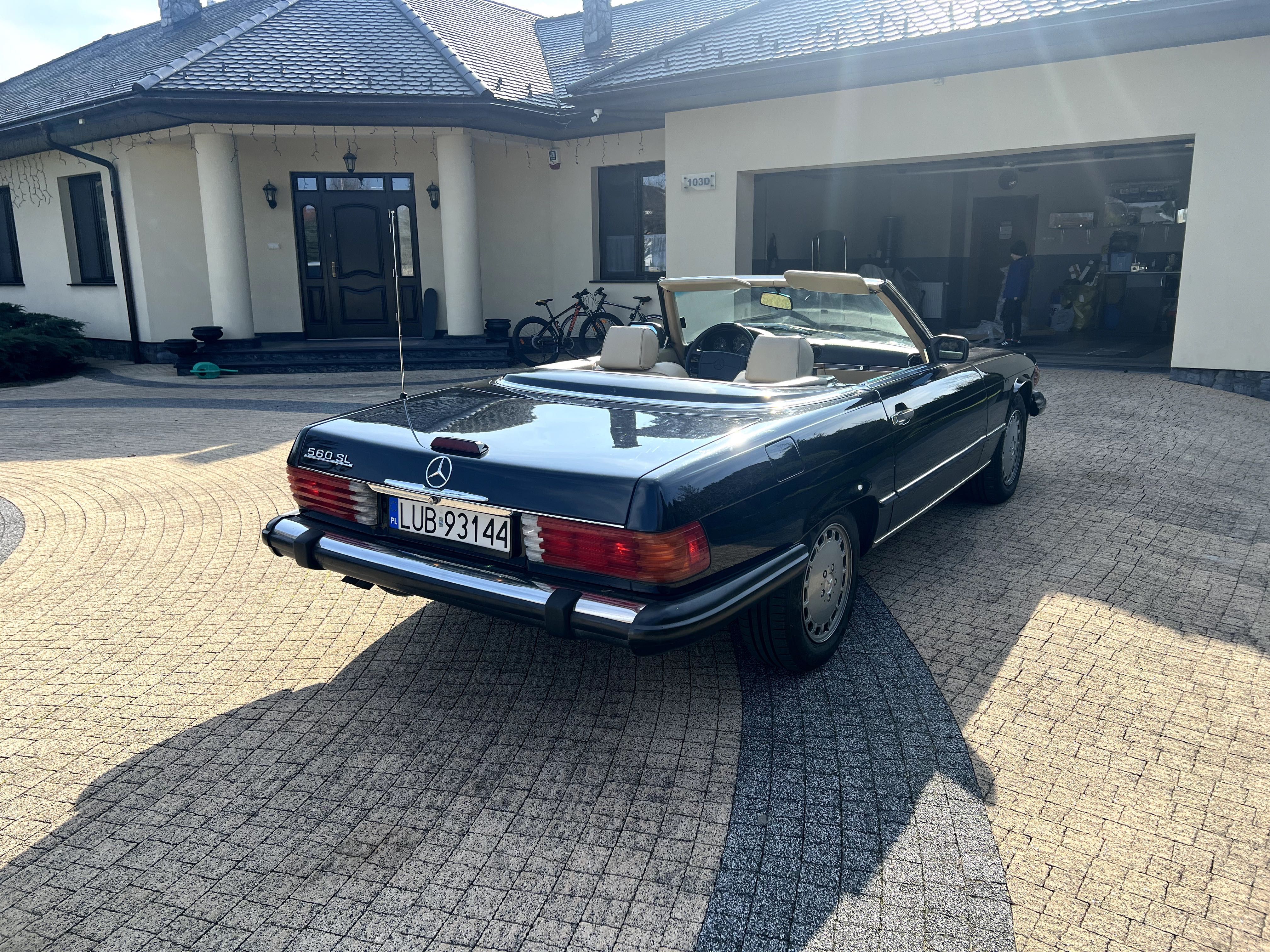 mercedes-benz SL560 R107 V8