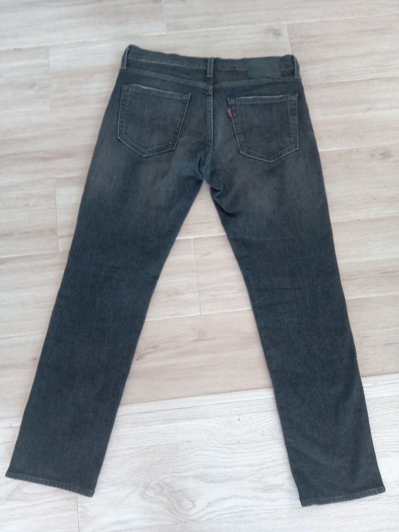 Levi's 511 W32 L30 jeansy