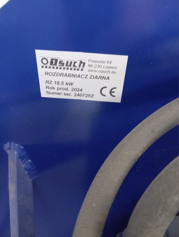Śrutownik ssąco-tłoczący 18,5KW z mieszalnikiem pasz 2t