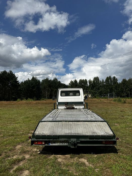 Laweta LT 35 2.5 TDI  oplaty na rok