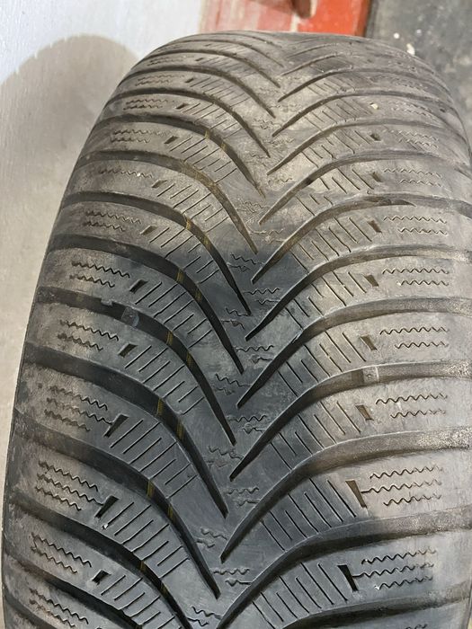Резина зимова 205.55/R16