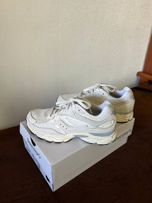 Кросівки Saucony ProGrid Omni 9 Premium White S70740-11