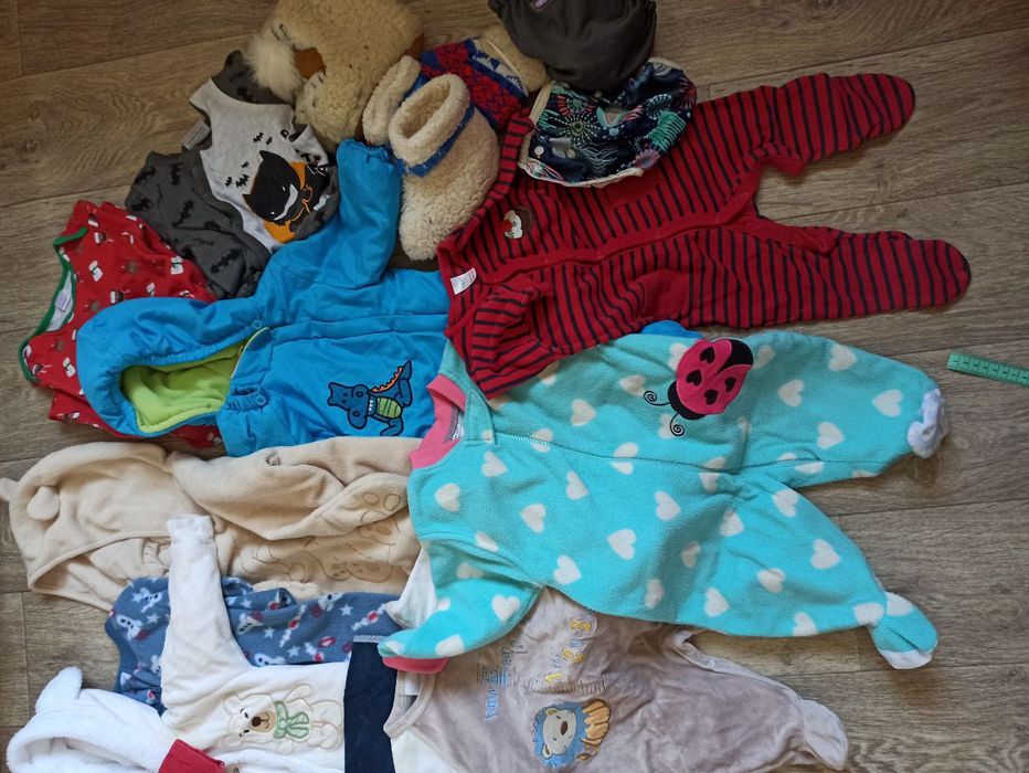 Коробка  Детских вещей комбезы человечки ромперы от 0 м до 1.5 года