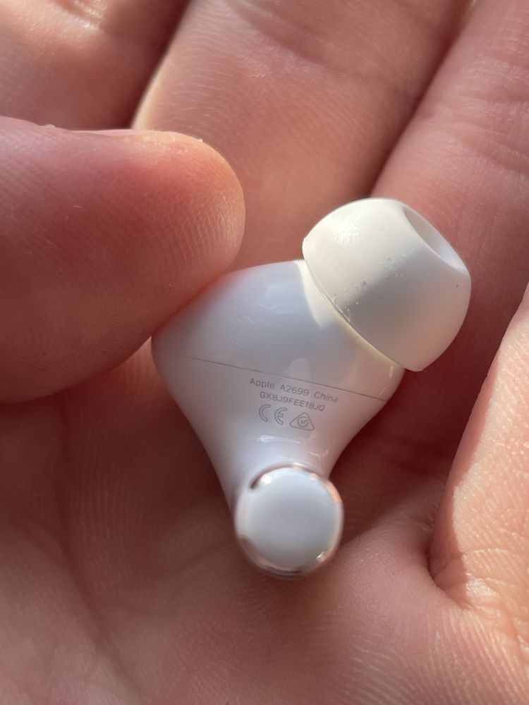 Airpods Pro 2 лівий A2699 Left