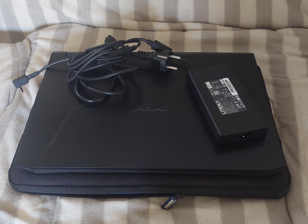Portátil Acer Nitro 5 Modelo AN515.57.51A8