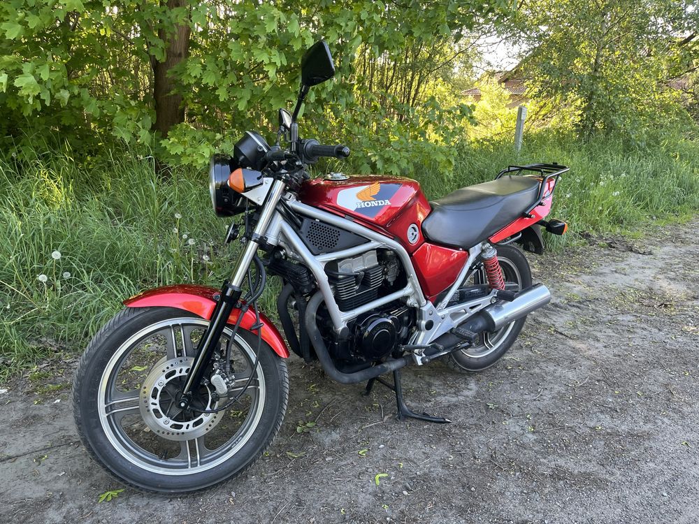 Motocykl honda cb450