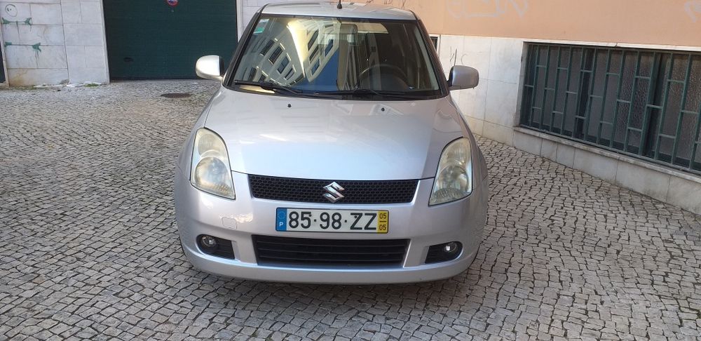 Suzuki Swift 1.3 gasolina 5 portas (Impecavel)