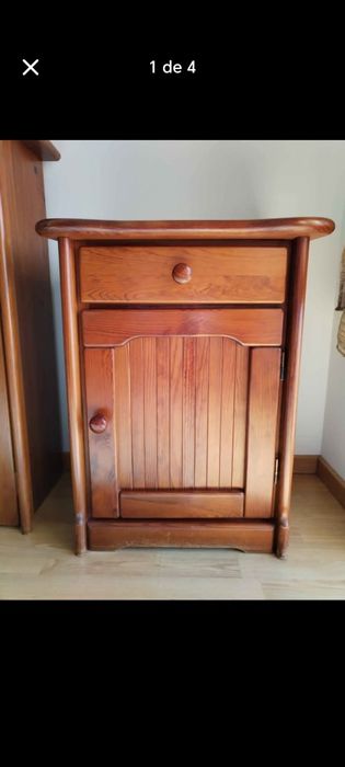 Móvel individual madeira maciça