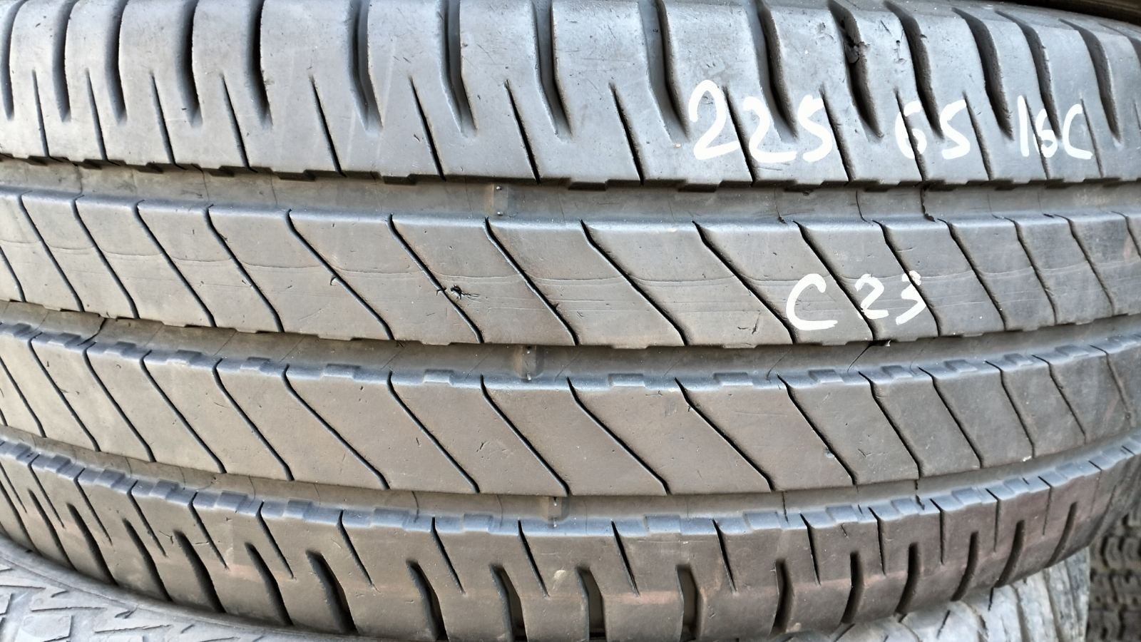 Michelin Agilis 3 225/65/R16C [літо] вул.Дружківска 12