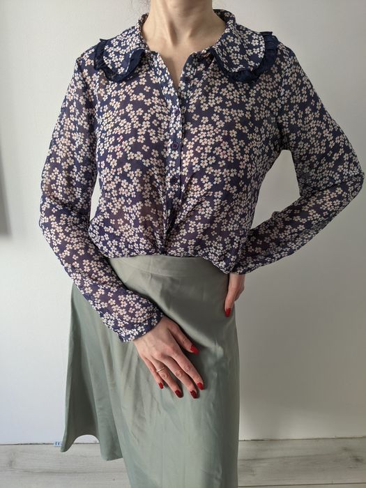 Шикарная винтажная блуза с воротничком