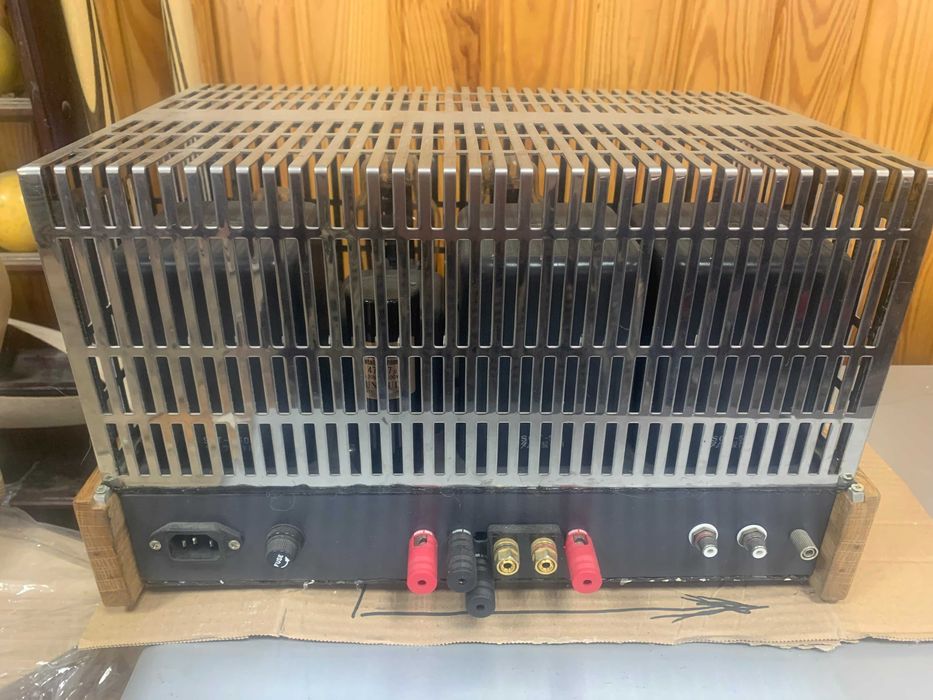 Японский ламповый усилитель  SUN AUDIO SV-300B