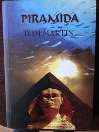 Piramida Tom Martin