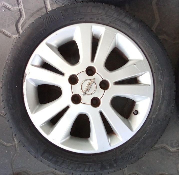 Jantes Opel R16 furação 5x110