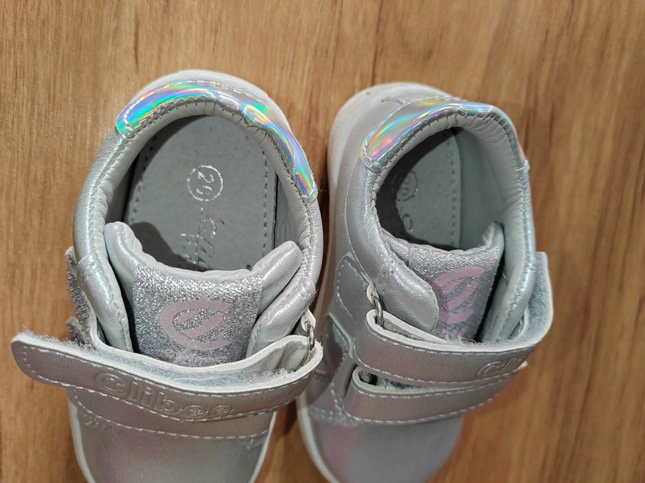 Buty dziecięce rozmiar 20