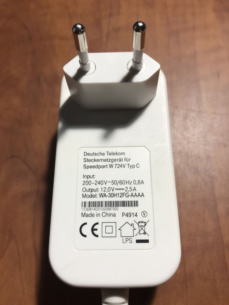 Блок живлення (питания) 12V 2.5A 30W