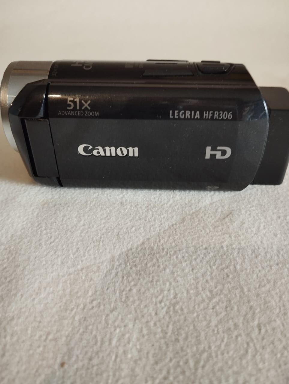 Видеокамера Canon Legria HF R306